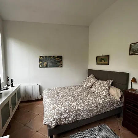 Charming Independent - Spacious With Terrace And Garden, 25 Minutes From Paris